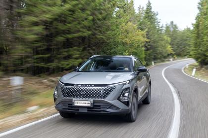 Πρεμιέρα στην Ελλάδα για τα Omoda 5 SHS-H και Omoda 9 SHS-P AWD